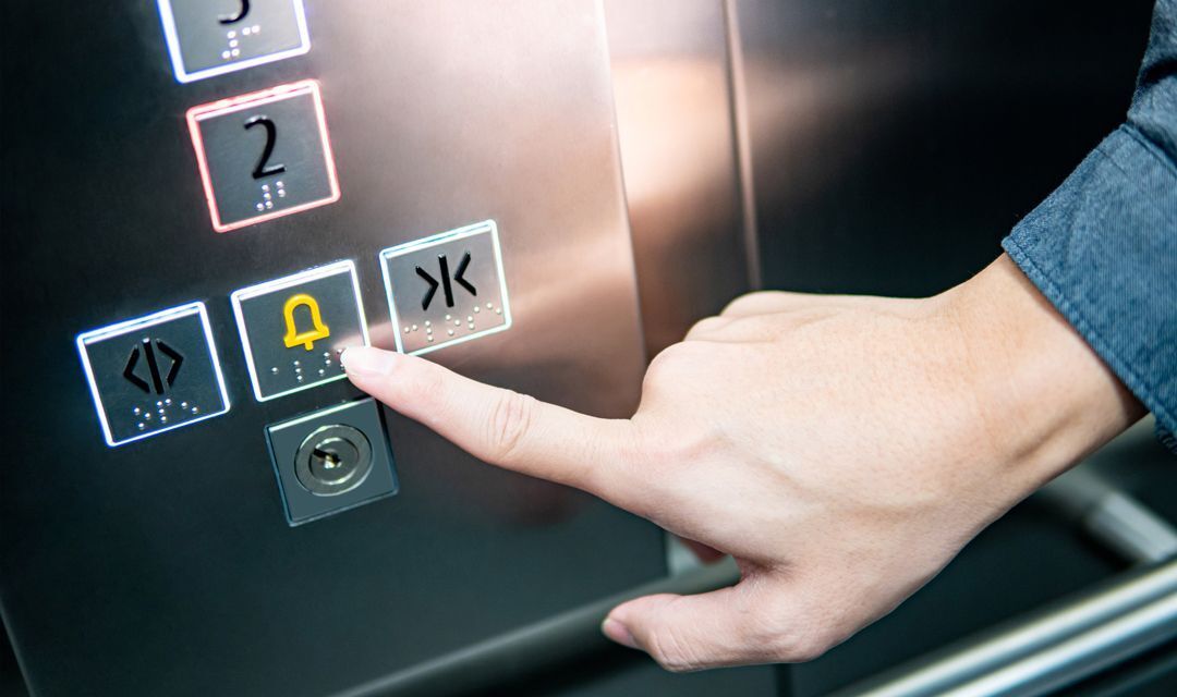Внесены изменения в перечни стандартов к техрегламенту на лифты