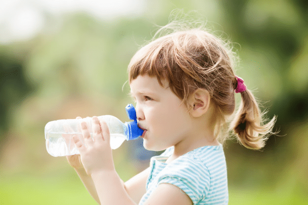 ЕЭК расширила перечень стандартов на питьевую воду для детского питания